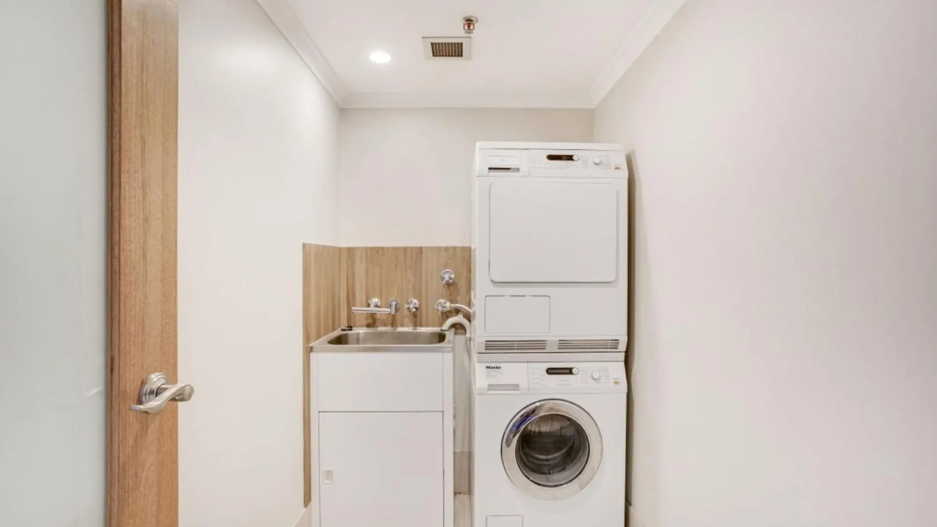Aegean Aparthotel