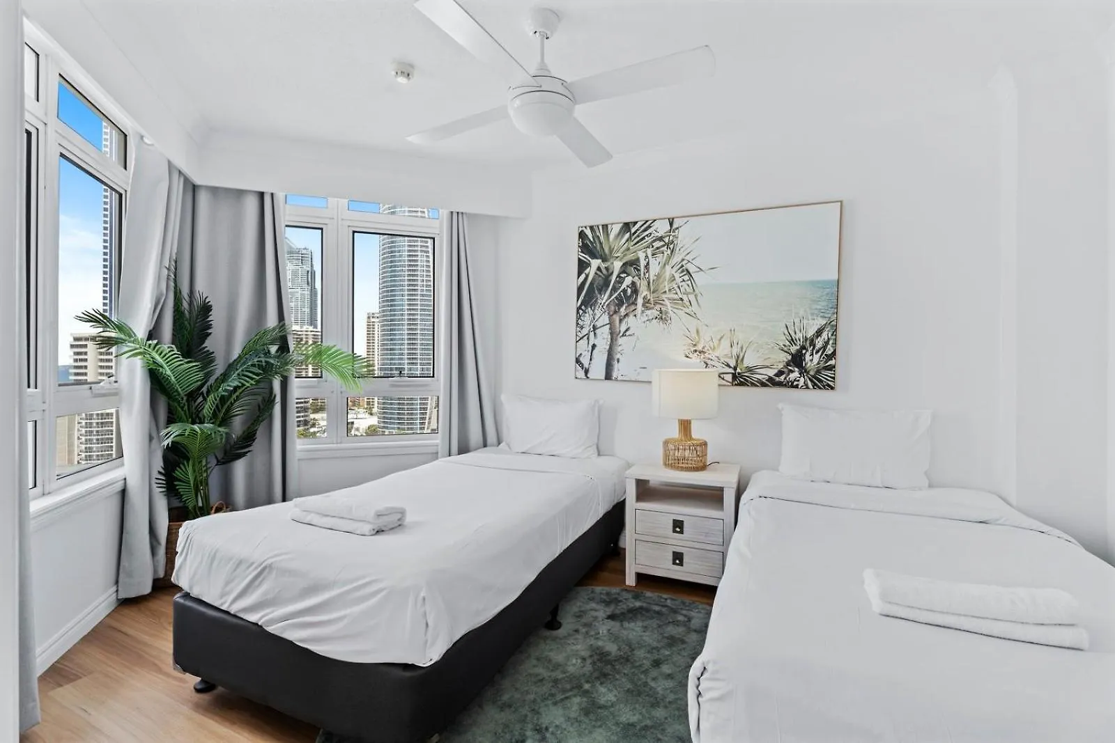 Apartment Moroccan - Hr Surfers Paradise