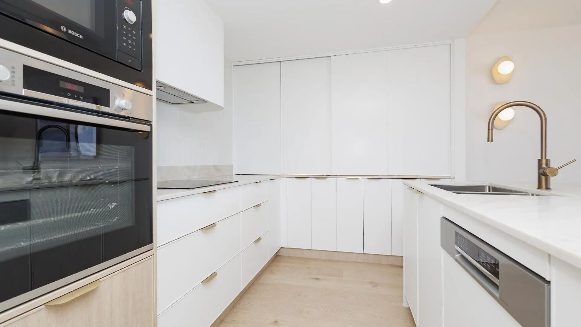 Aparthotel The Rocks - Official Gold Coast