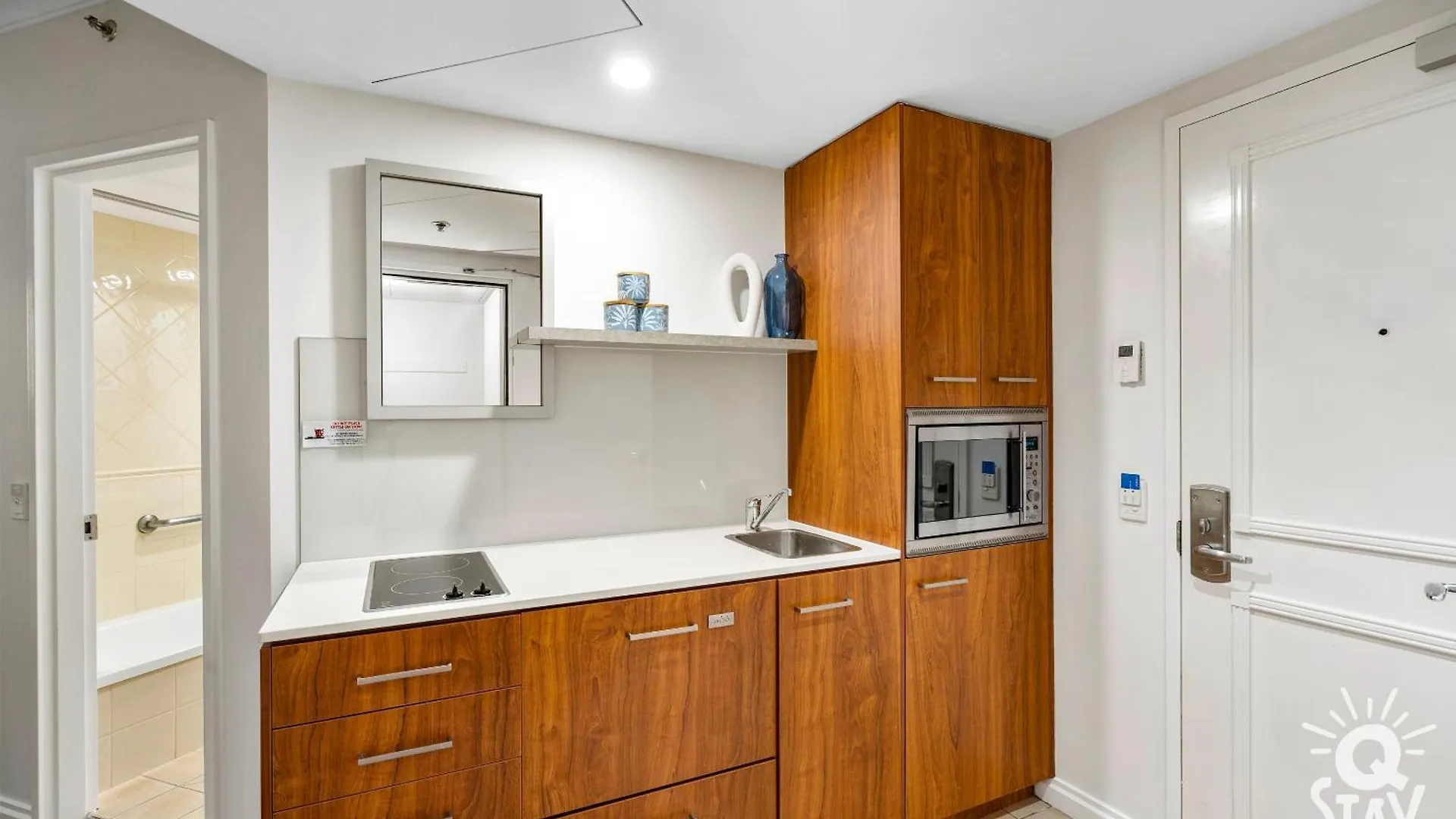 Legends - Qstay Apartment Gold Coast