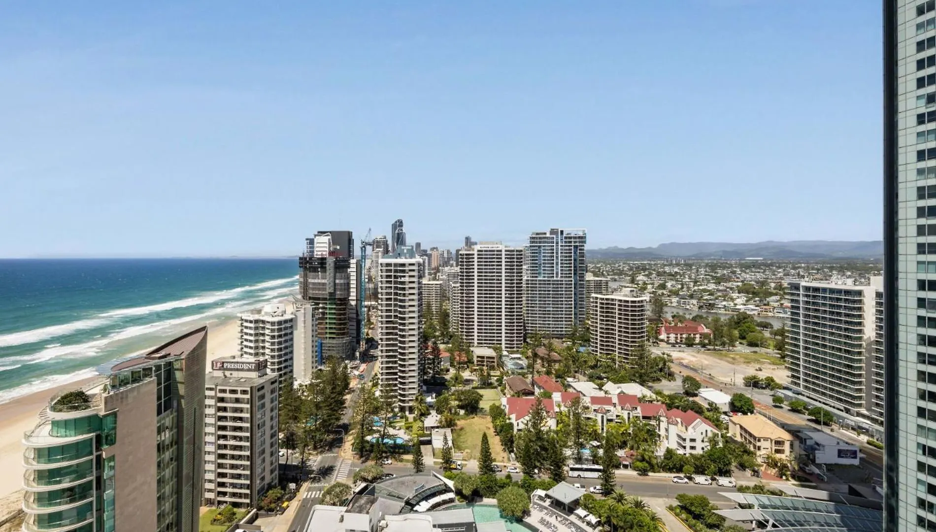 Peninsula Surfers Paradise - Hosted By Coastal Letting Lägenhet Guldkusten