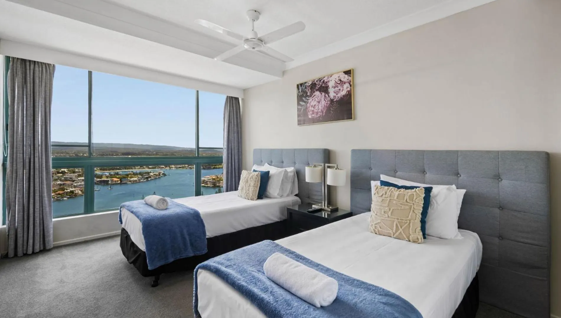 Apartment Crown Towers - Hosted By Coastal Letting