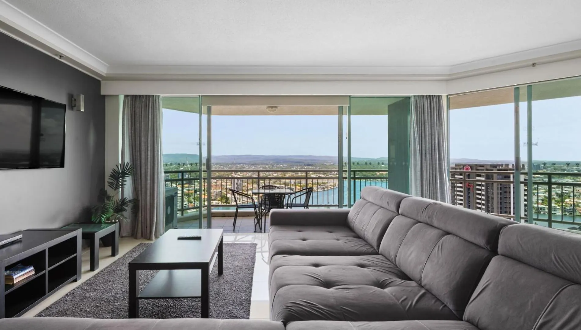 Apartment Crown Towers - Hosted By Coastal Letting Gold Coast