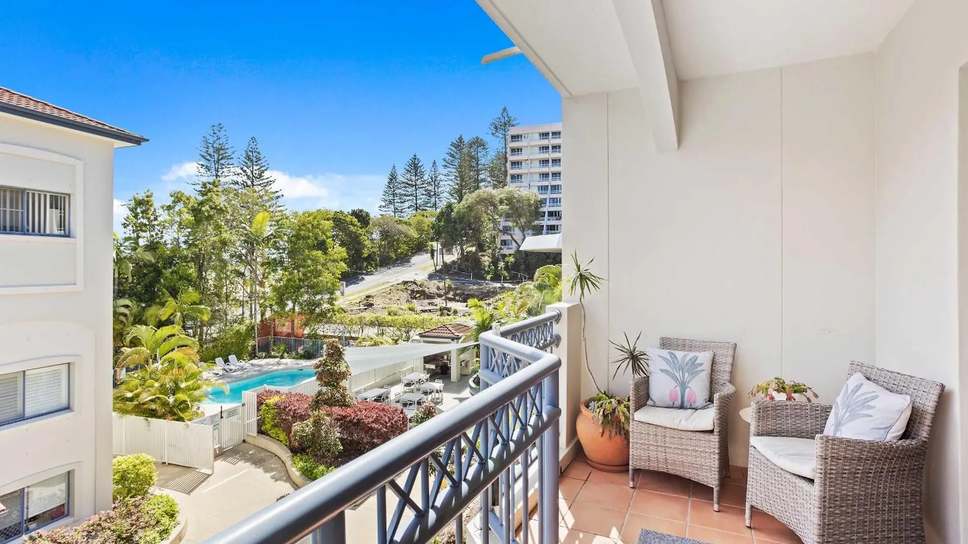 Bella Mare Coolangatta Beachside Aparthotel Gold Coast
