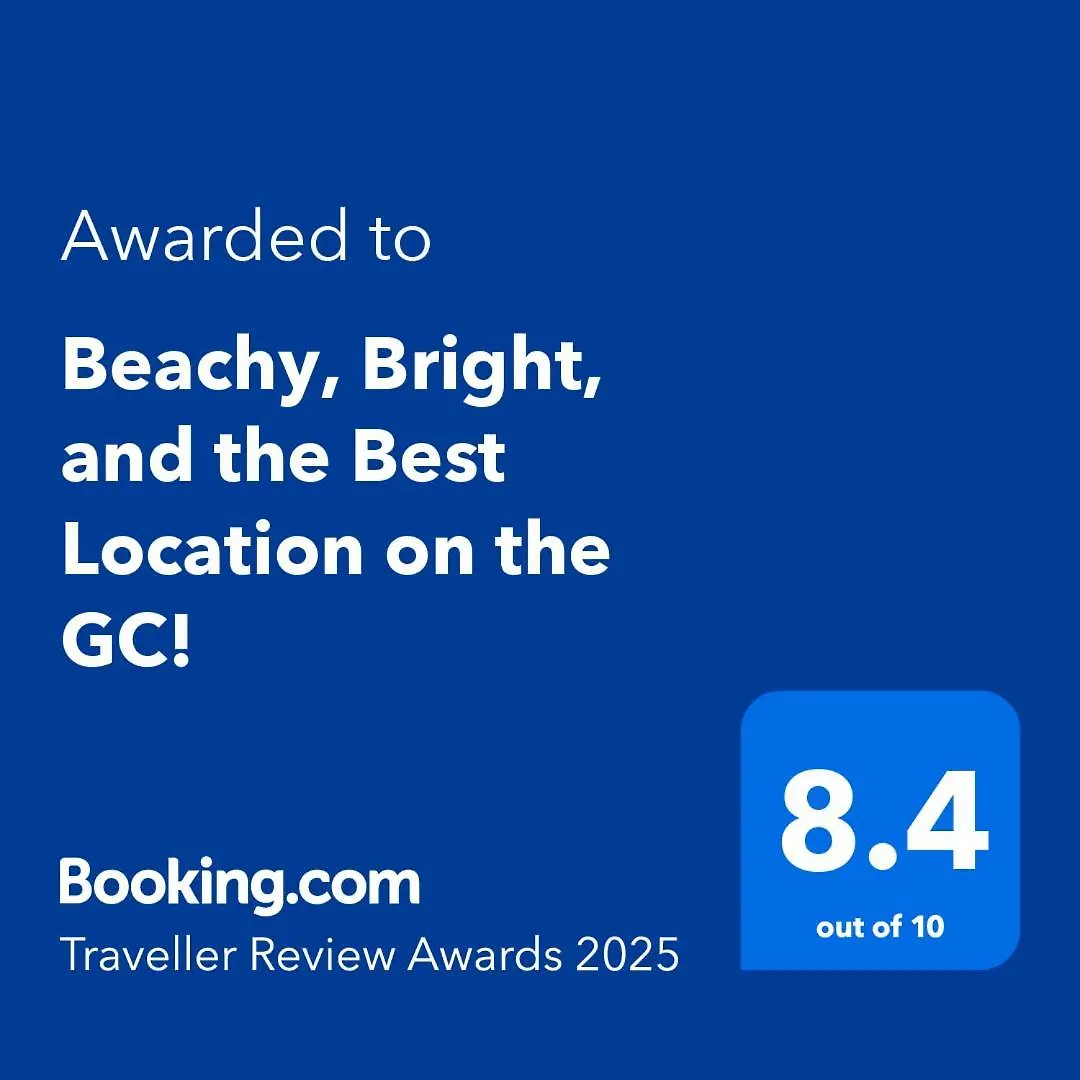 Beachy, Bright, And The Location On The Gc! Apartment