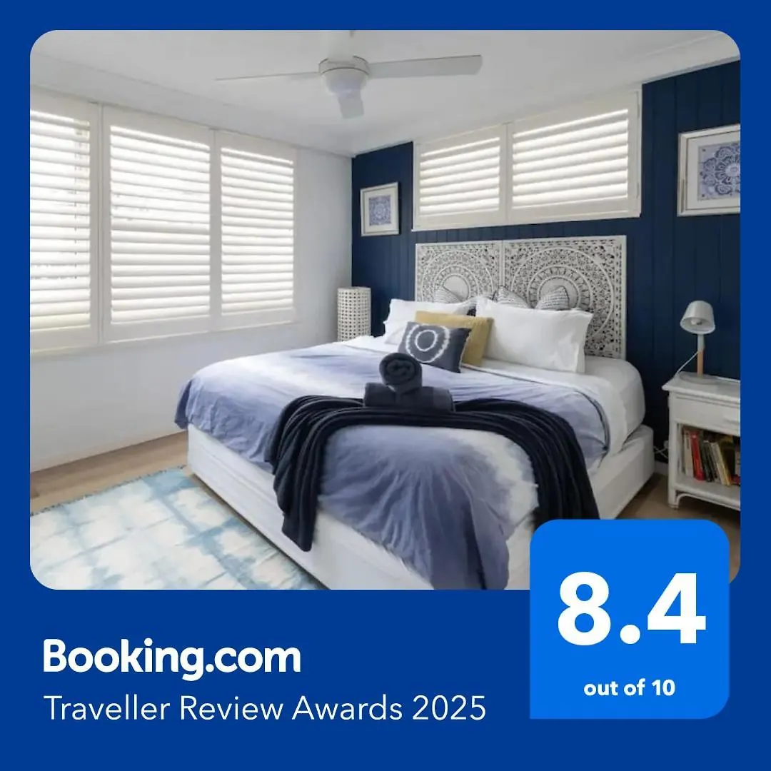 Apartment Beachy, Bright, And The Location On The Gc!