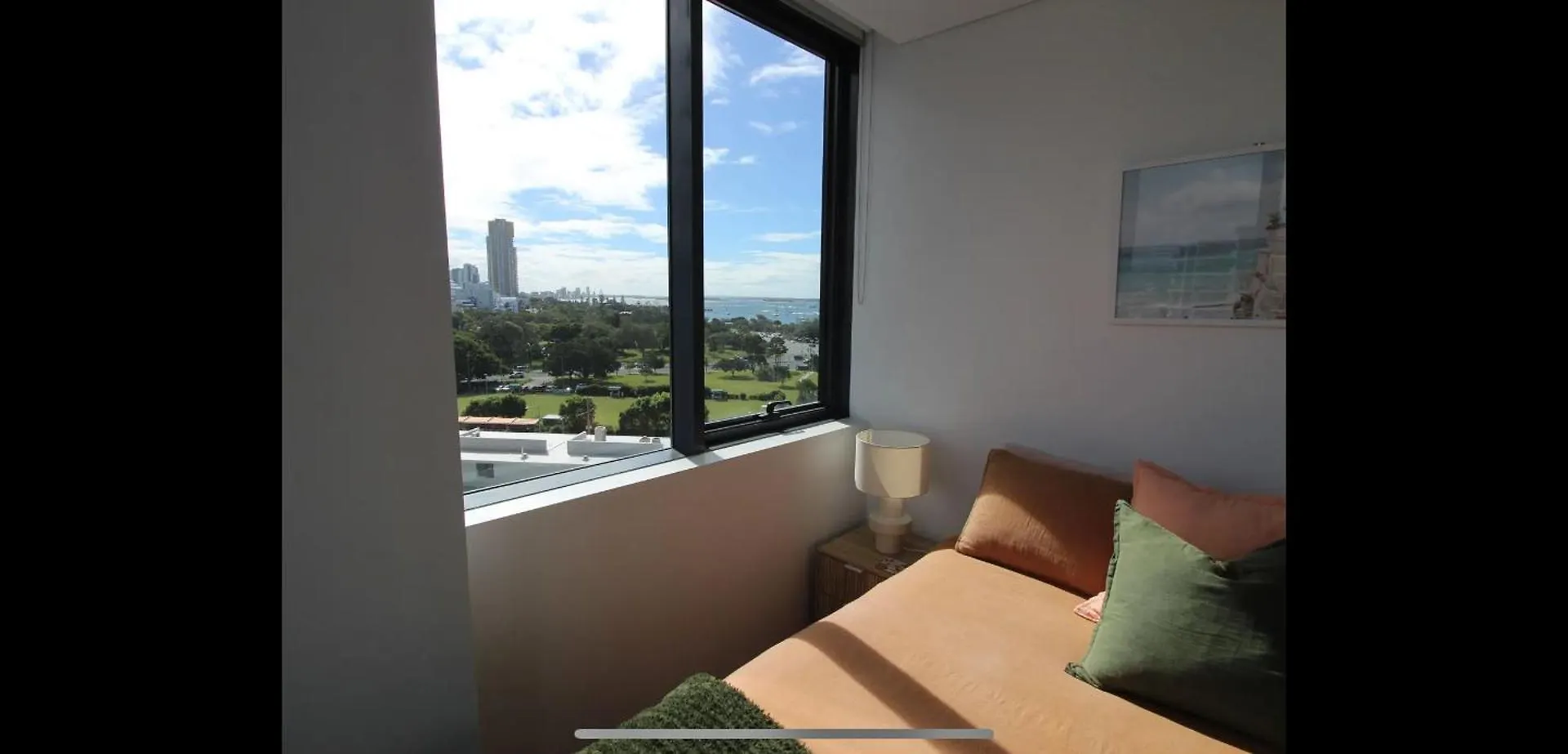 Cozy 1-bedroom Unit In The Heart Of The * Gold Coast
