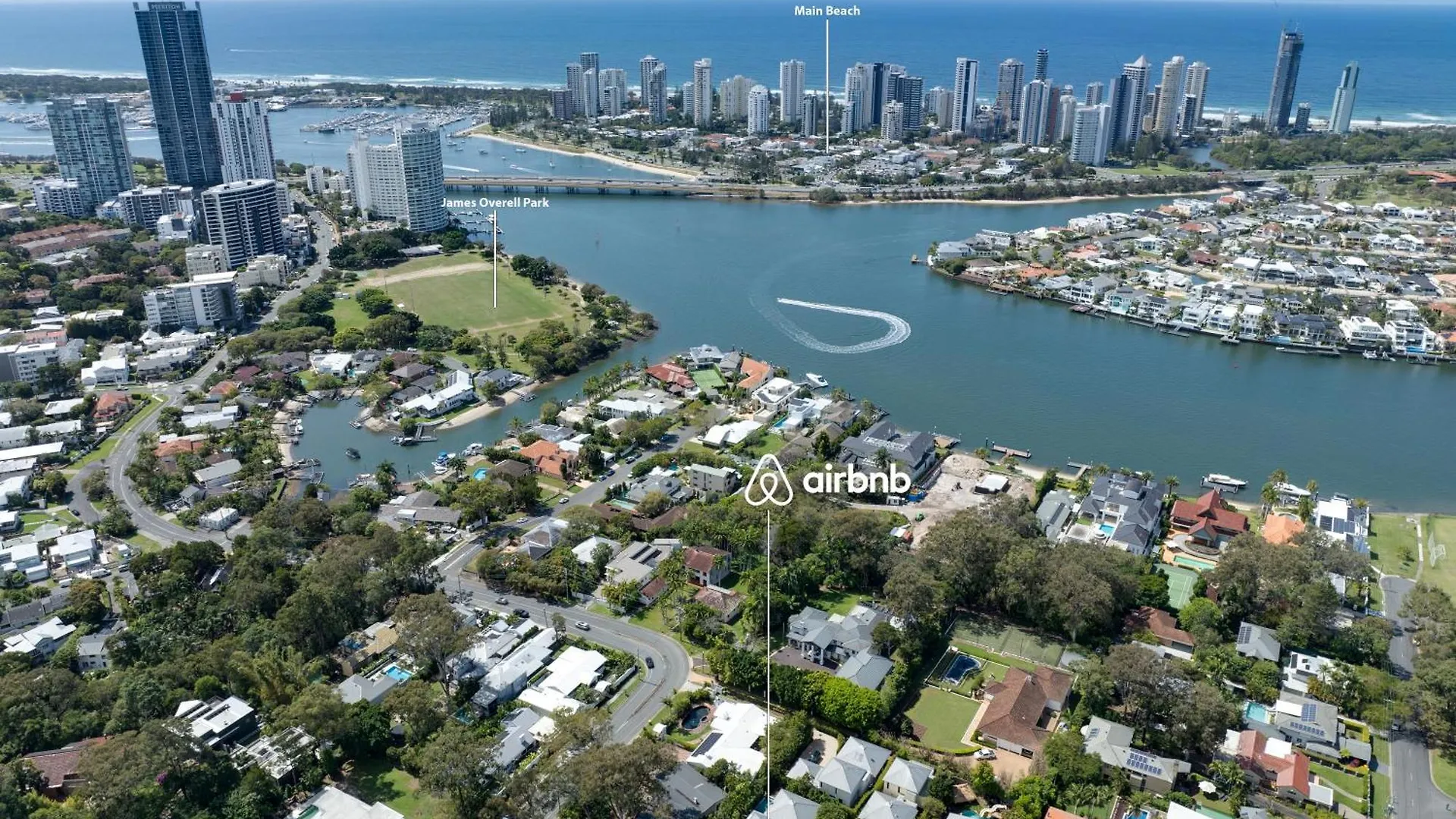 Christmas Special! Spacious 4-br Family Oasis Gold Coast