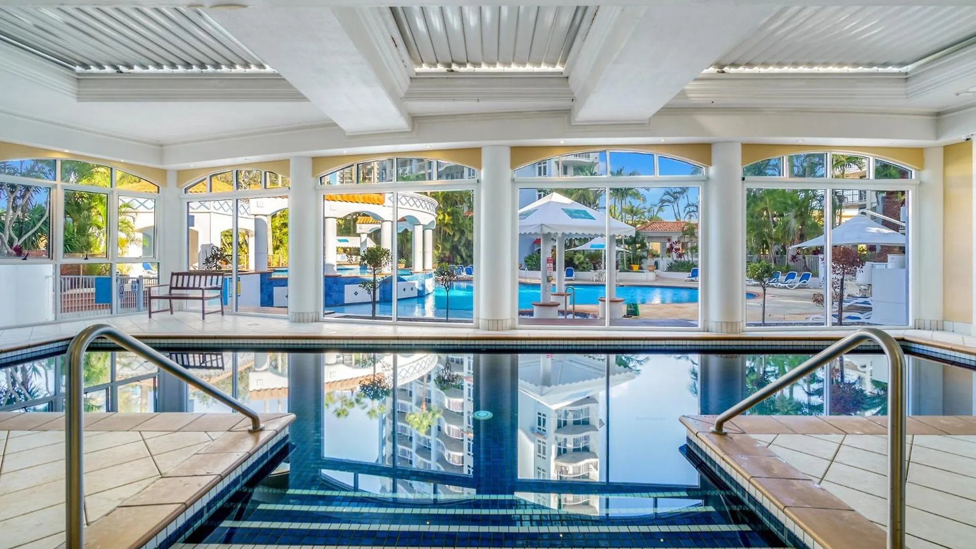 Ocean View 2-bed With Pools, Spa, Sauna, Gym & Bbq Apartment Gold Coast