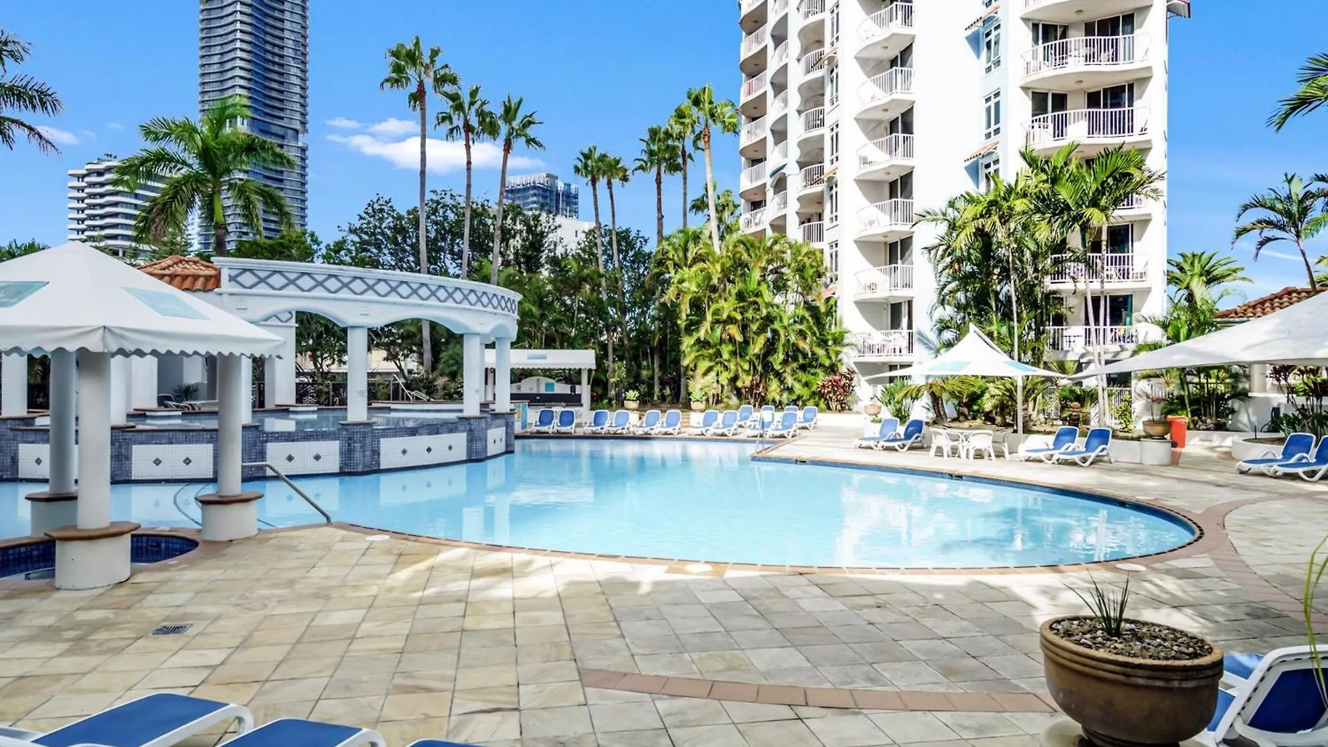 Ocean View 2-bed With Pools, Spa, Sauna, Gym & Bbq *