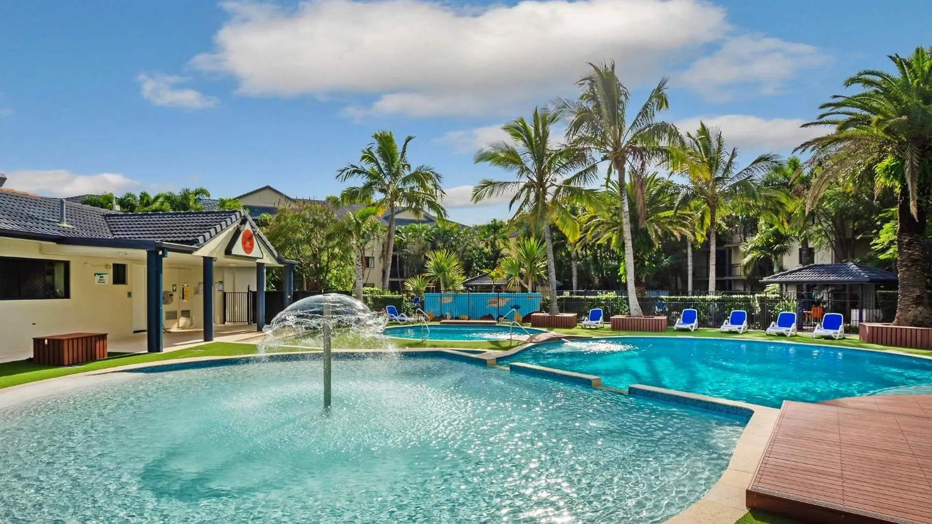 Luxe Escape & Family Attractions Gold Coast
