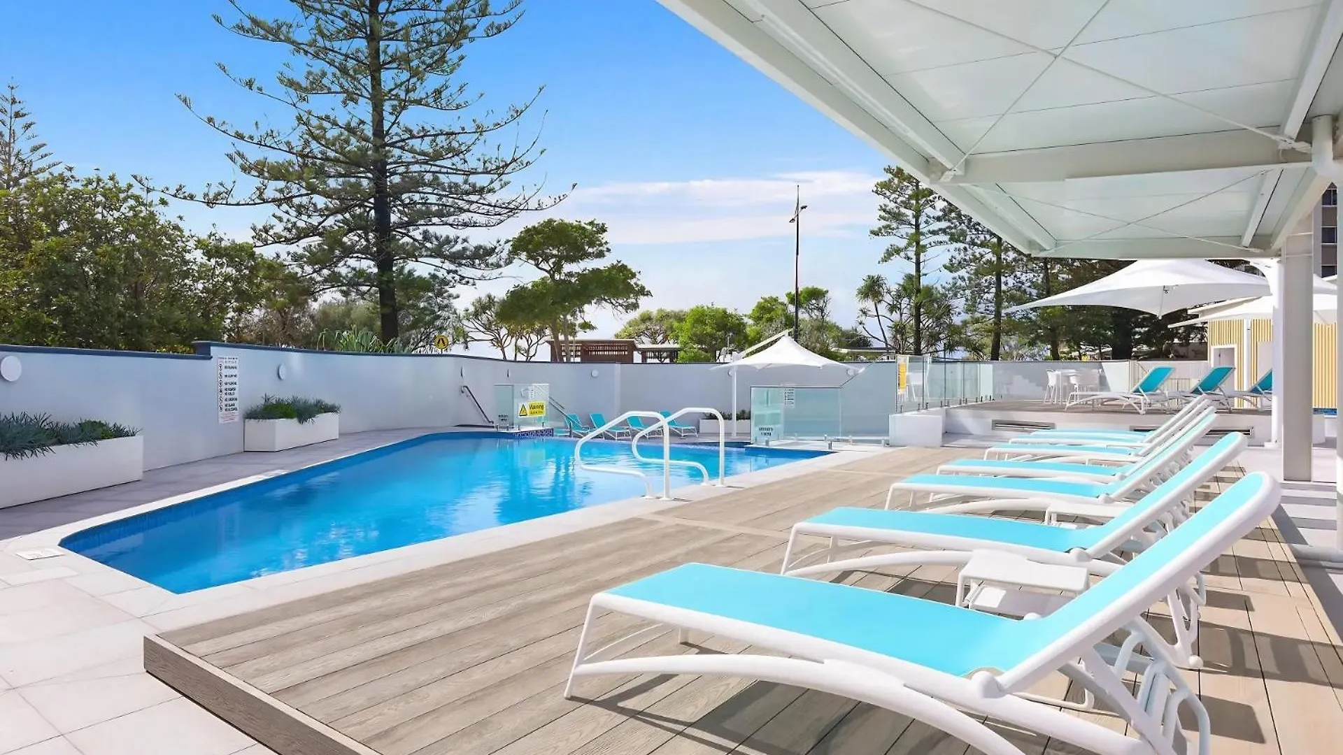 Apartment Paradise Beachfront Escape *