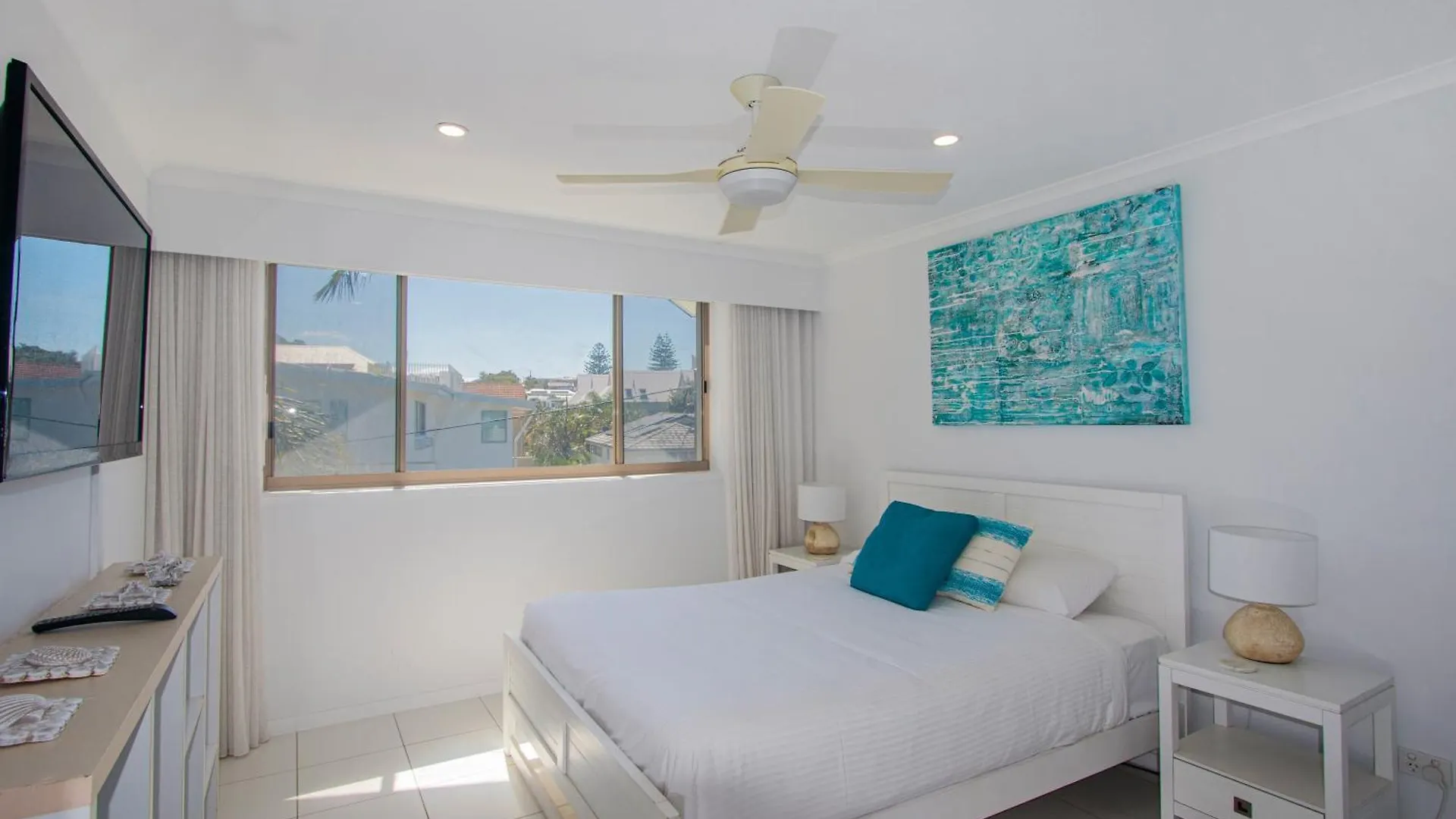 Sandcastles On Currumbin Beachfront, 4* Gold Coast
