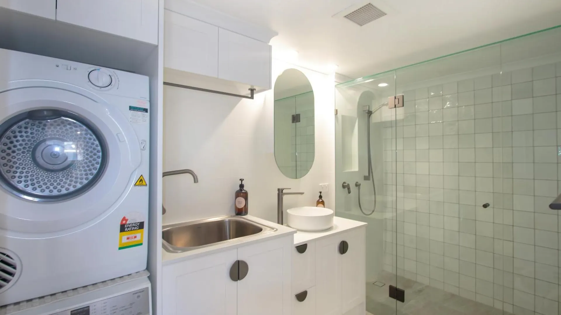 Sandcastles On Currumbin Beachfront, 4*
