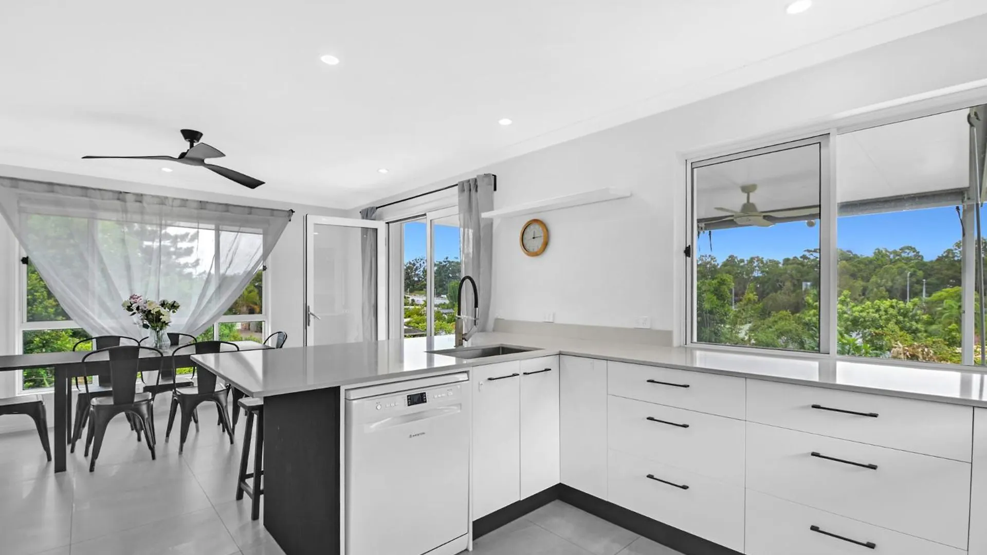 Holiday home Tranquil 3-bedroom In Heart Of Parkwood *