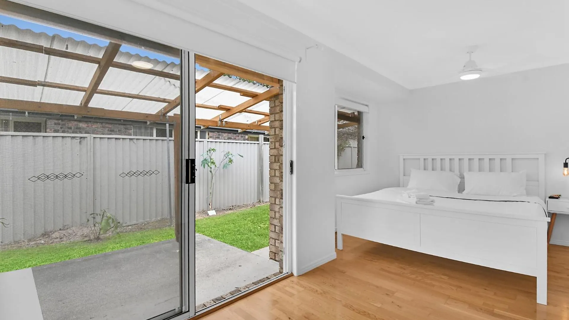 Tranquil 3-bedroom In Heart Of Parkwood Holiday home
