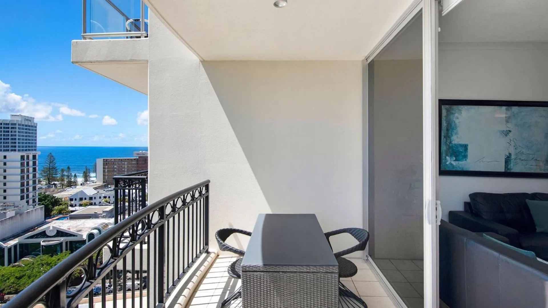 Apartment Chevron Renaissance Two Bedroom Ocean Views - Coasthm