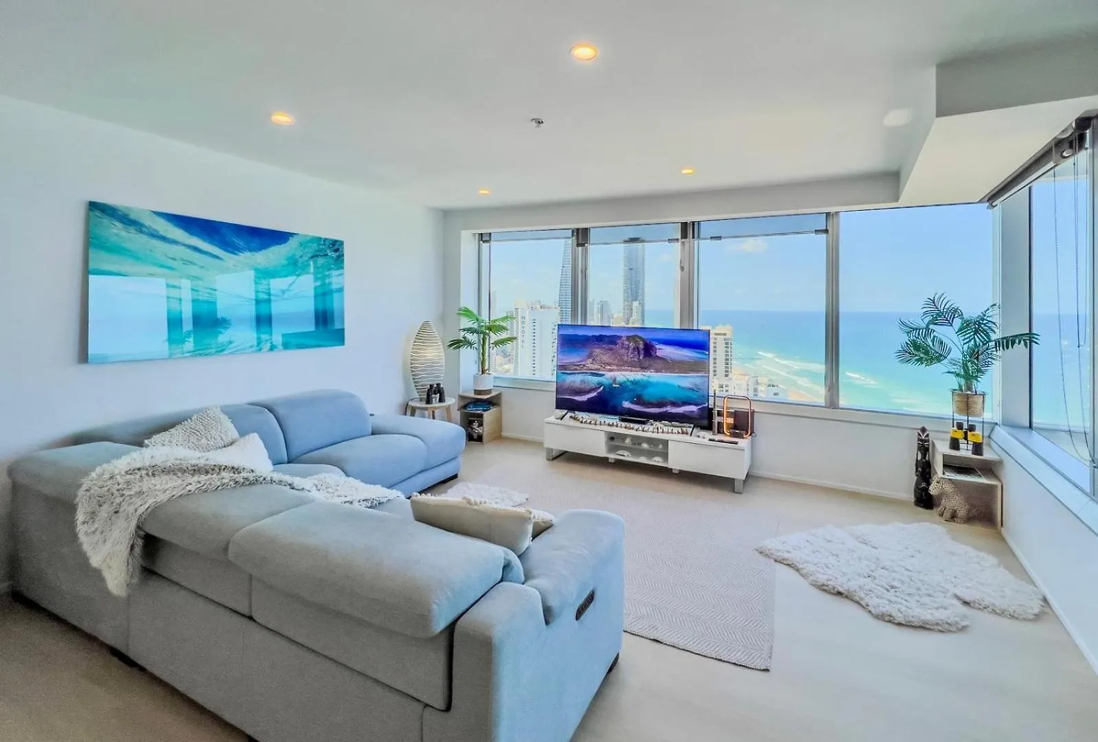 Iconic Q1 Level 35! Gold Coast