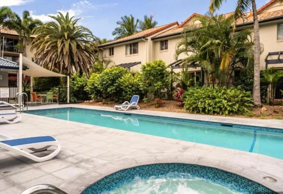 Ultimate Getaway Pools, Waterslides And Steps From The Appartement Gold Coast