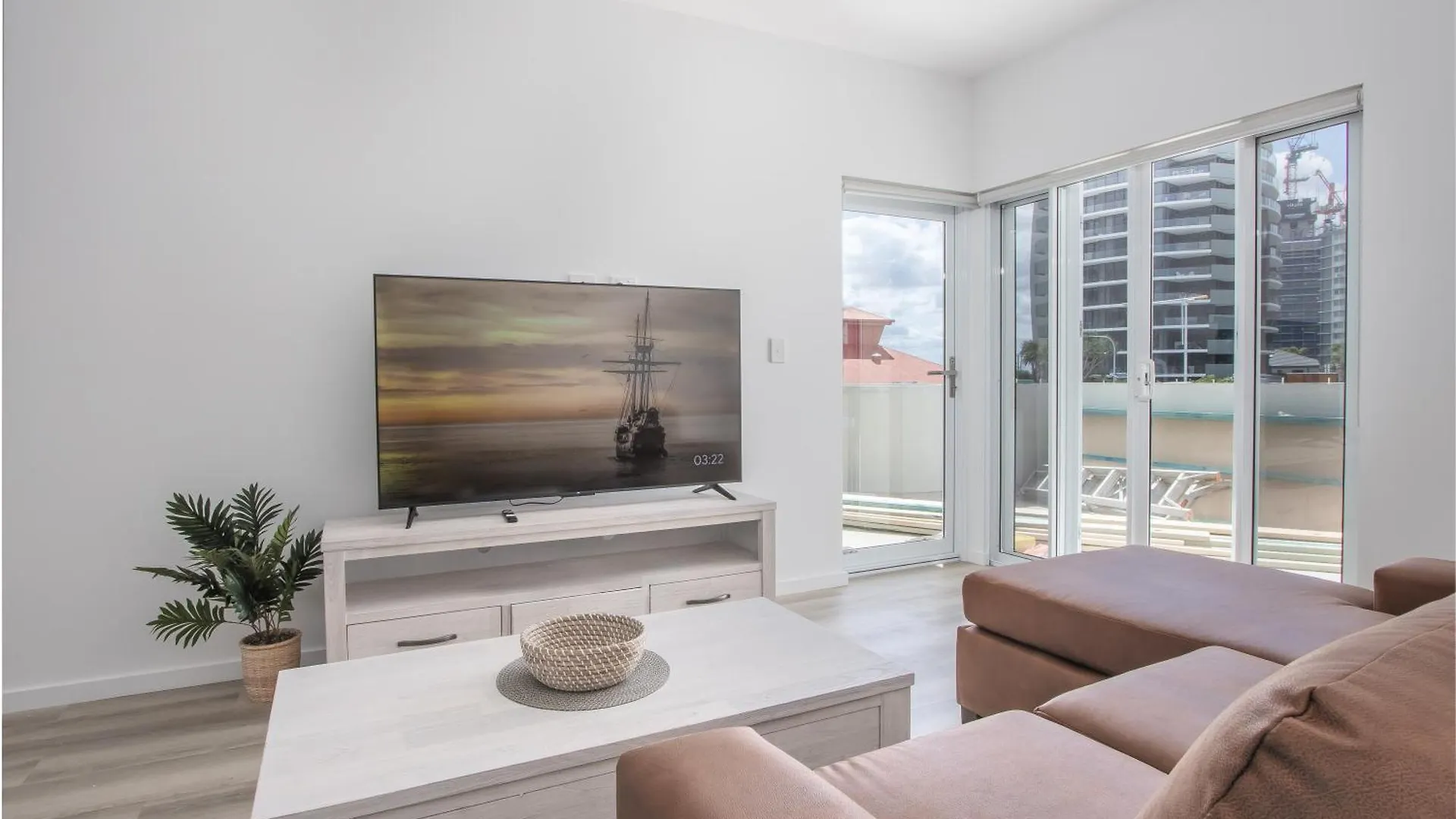 The Laneway By Burleigh Letting Company