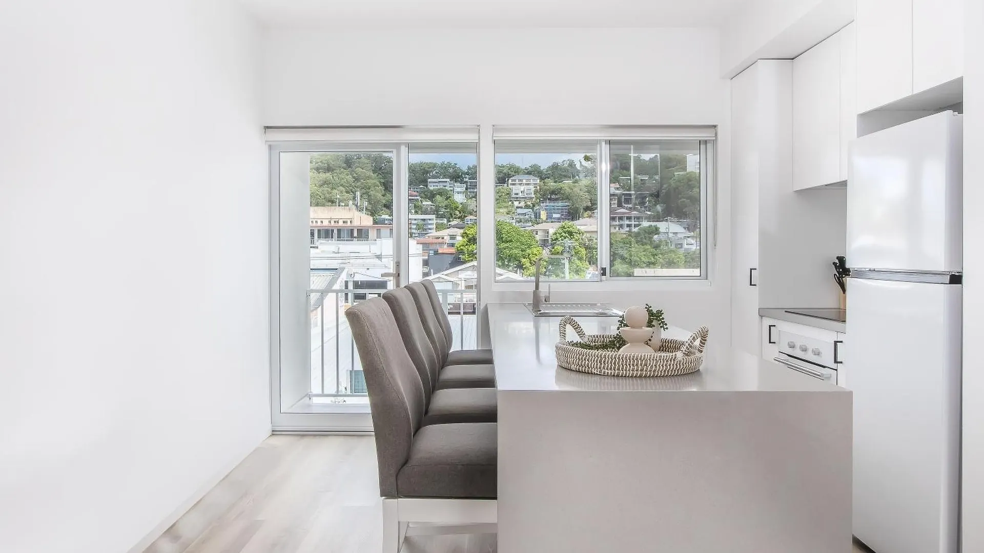The Laneway By Burleigh Letting Company Apartment