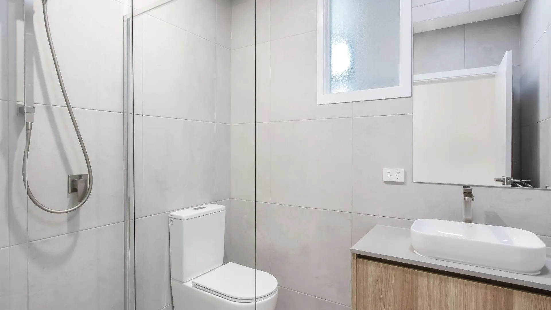 The Laneway By Burleigh Letting Company Apartment *