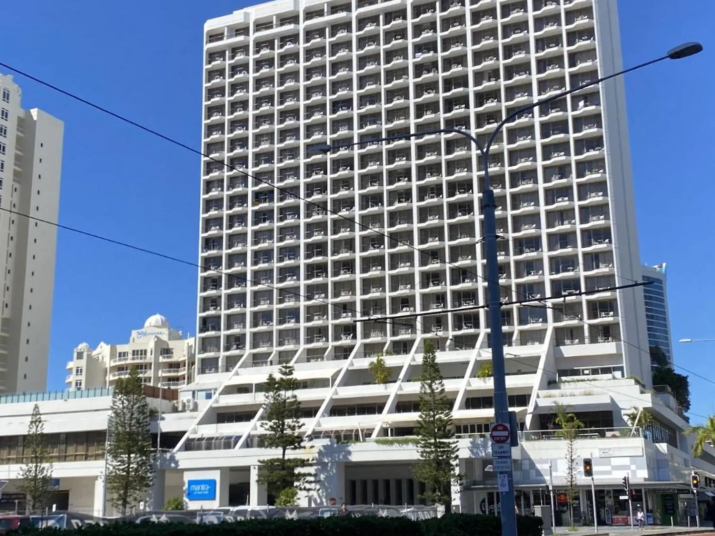Sea View Heart Of Surfers Paradise Hotel 4*