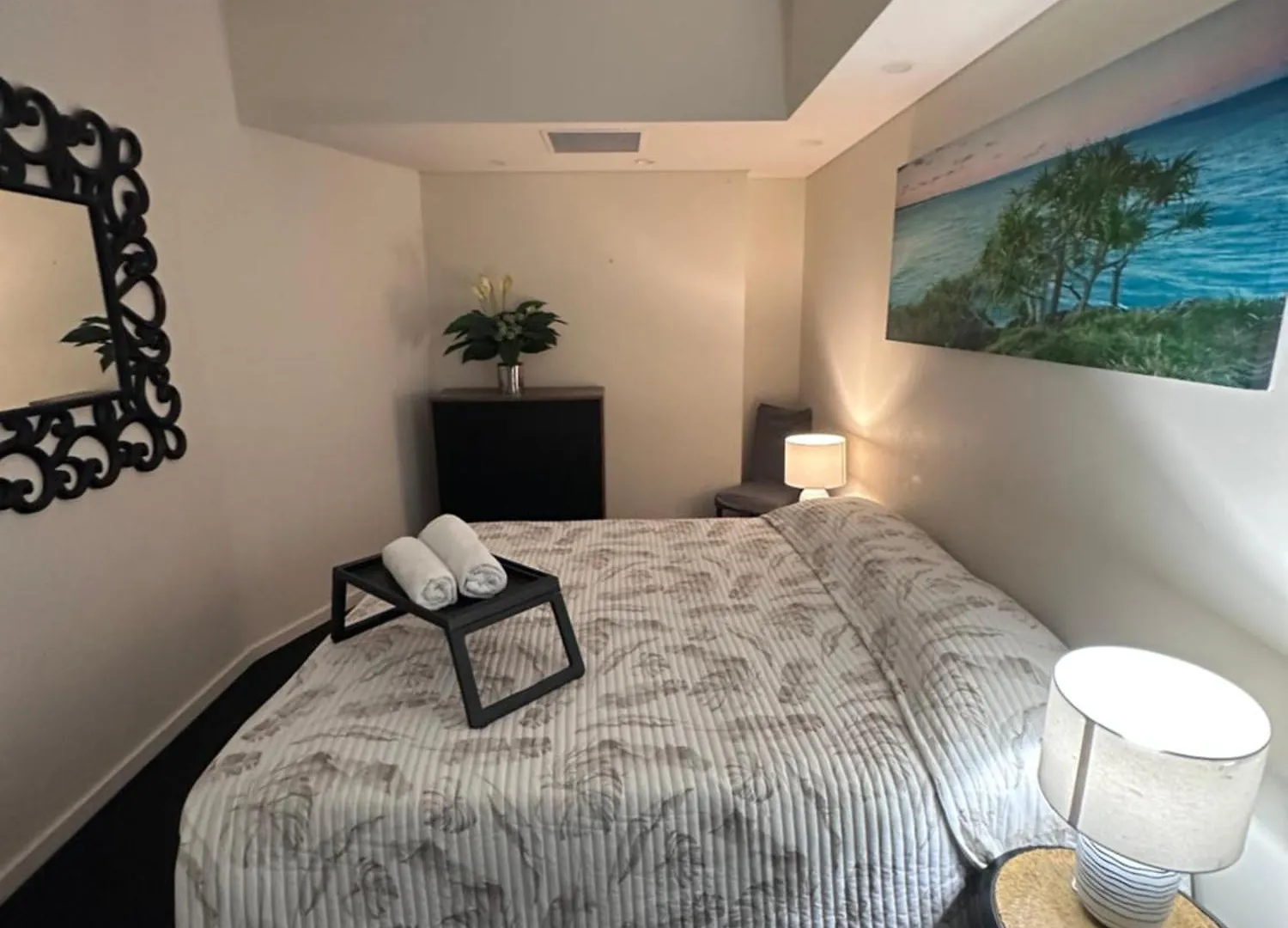Coastal Bliss 2 Bedroom Apartment *