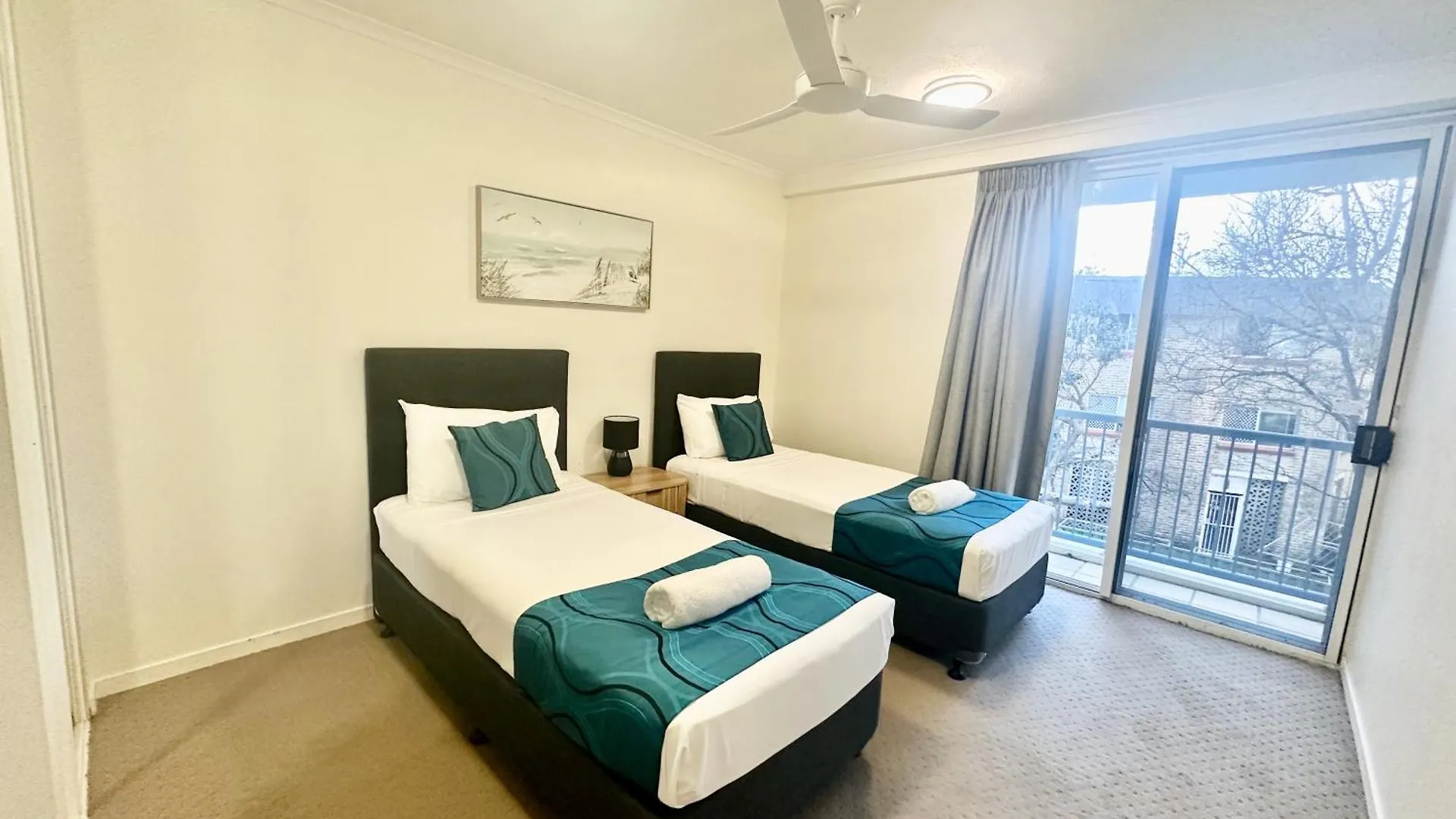 Diamond 24 Gold Coast