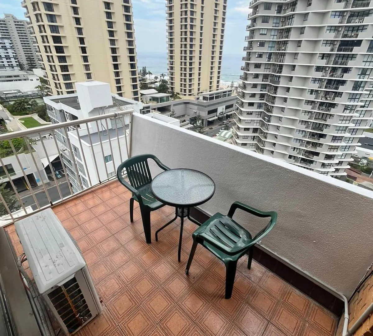 Surfers Private Apartment Gold Coast
