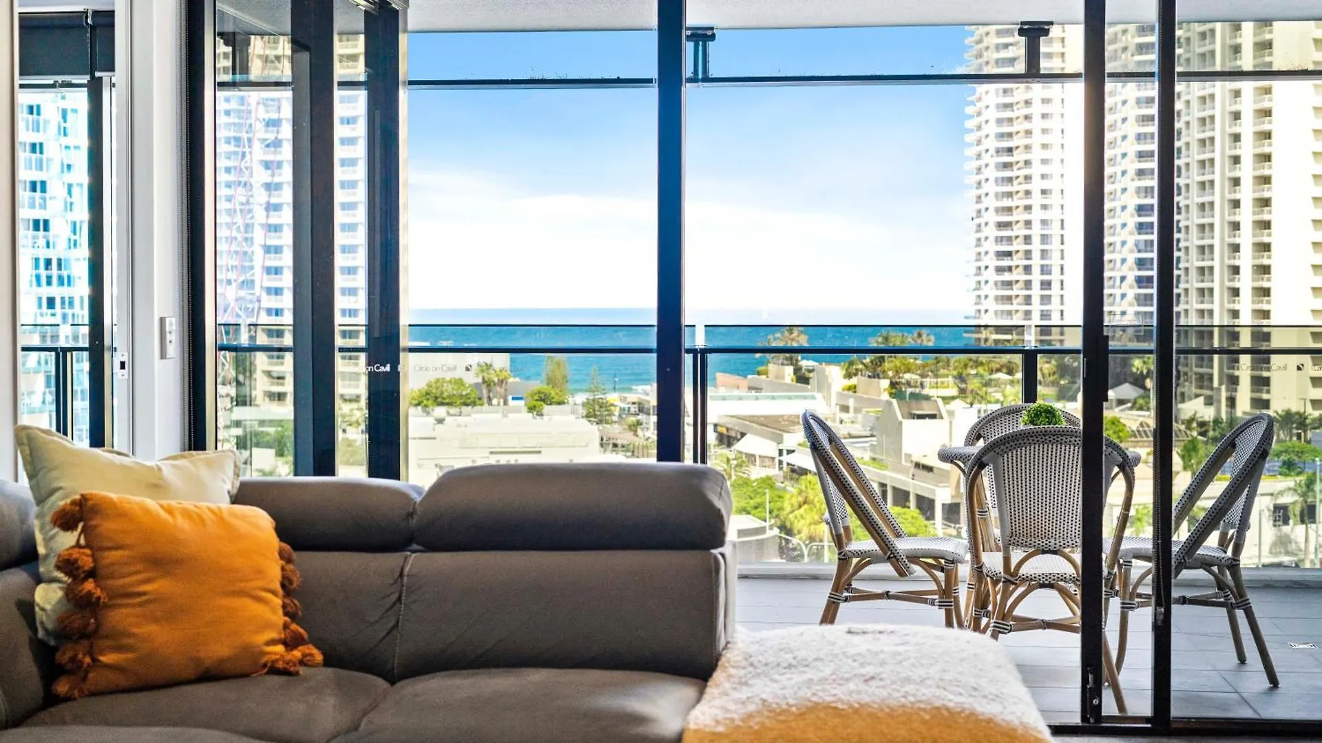 Ocean View With Balcony - Circle On Cavill - Location! - Self Contained & Privately Managed Apartment *
