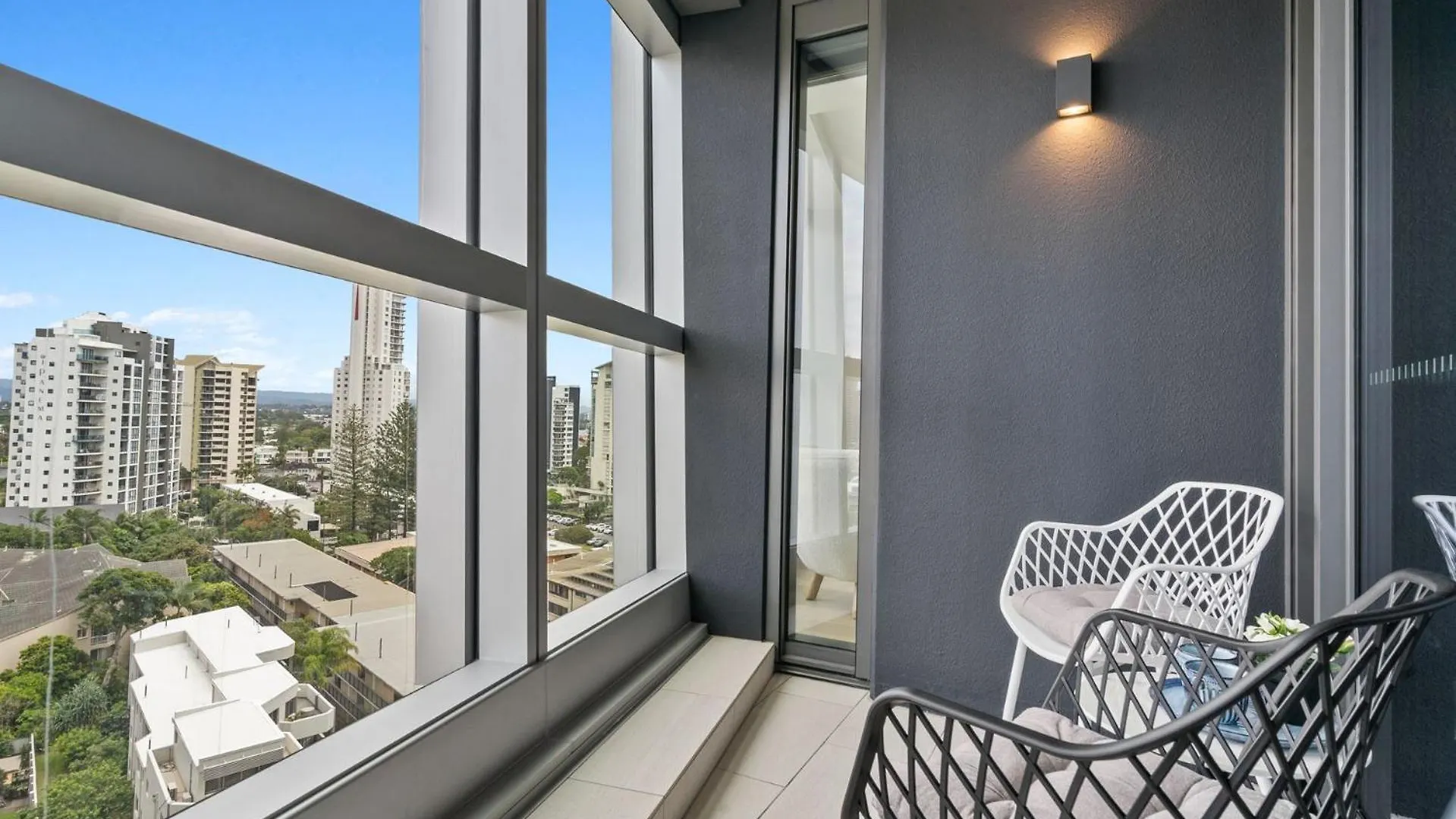 アパート Luxury One Bedroom *