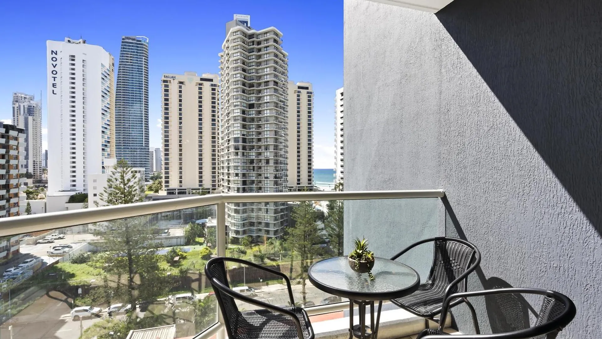 Apartment Legends - Qstay Gold Coast