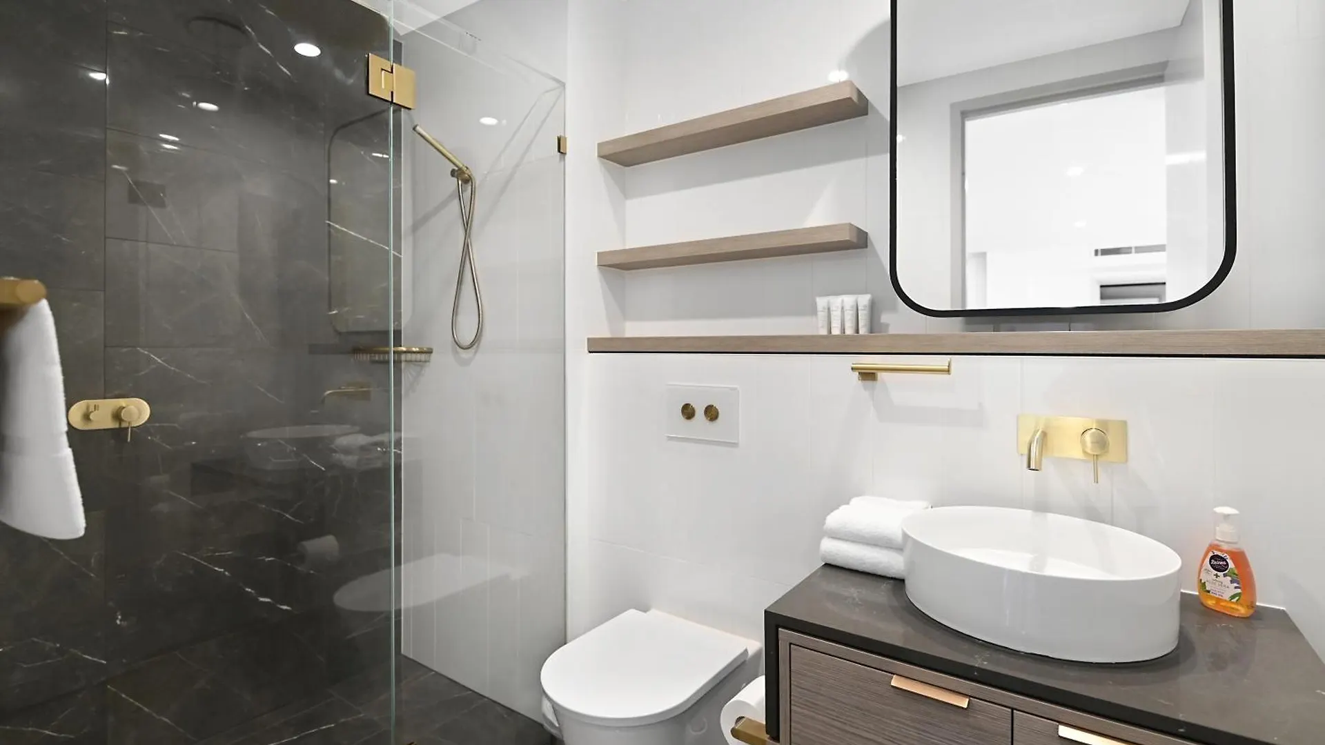 Appartement Serain Residences On 88 Esplanade Surfers Paradise *