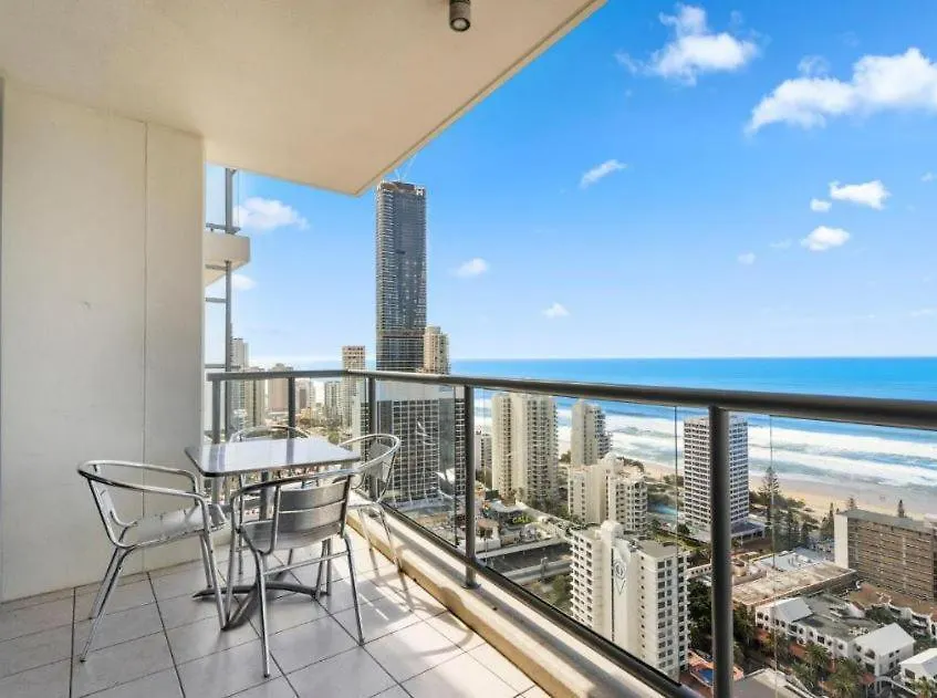 Apartment Towers Of Chevron - Private *