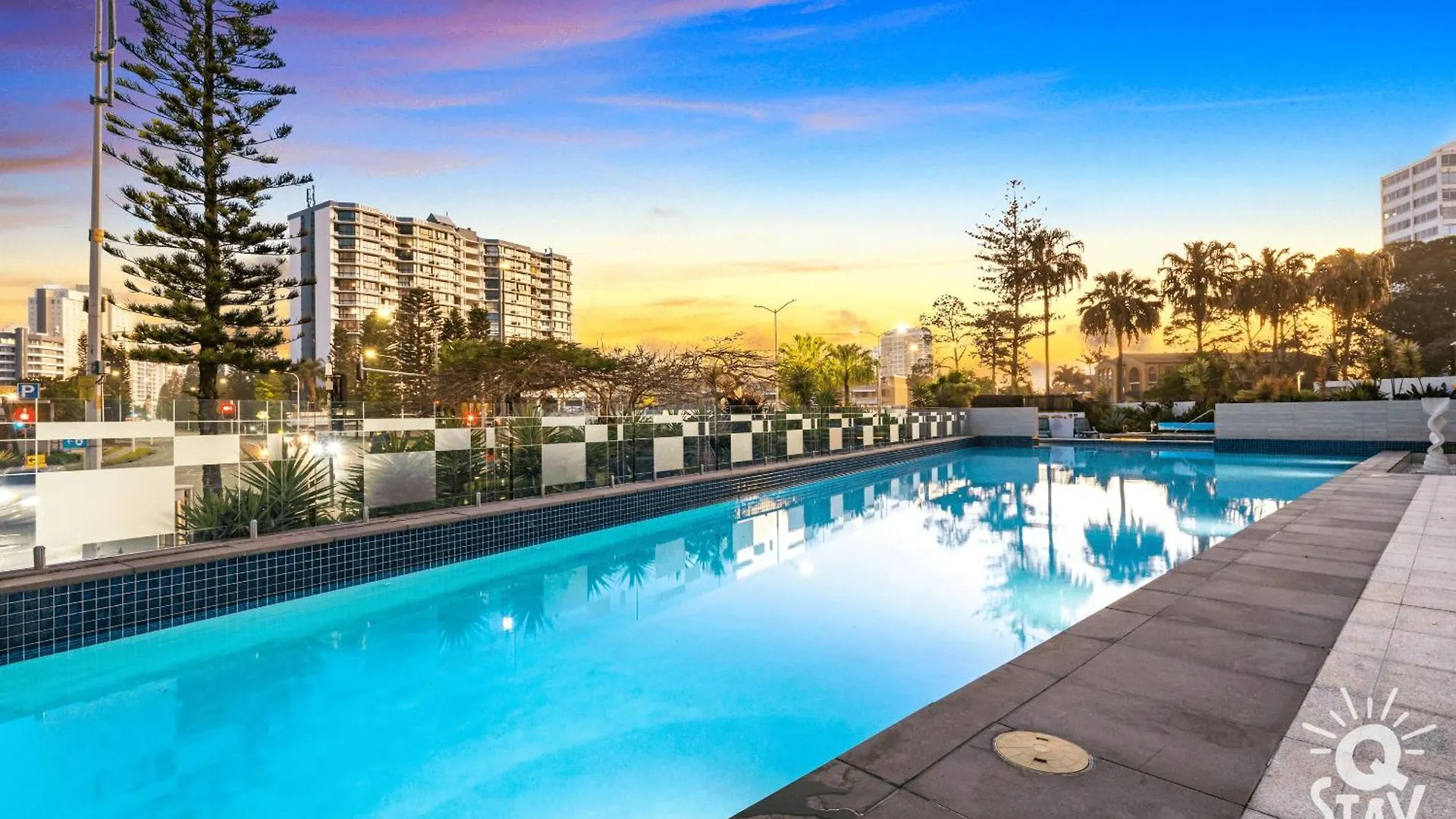 Avalon - Qstay * Gold Coast