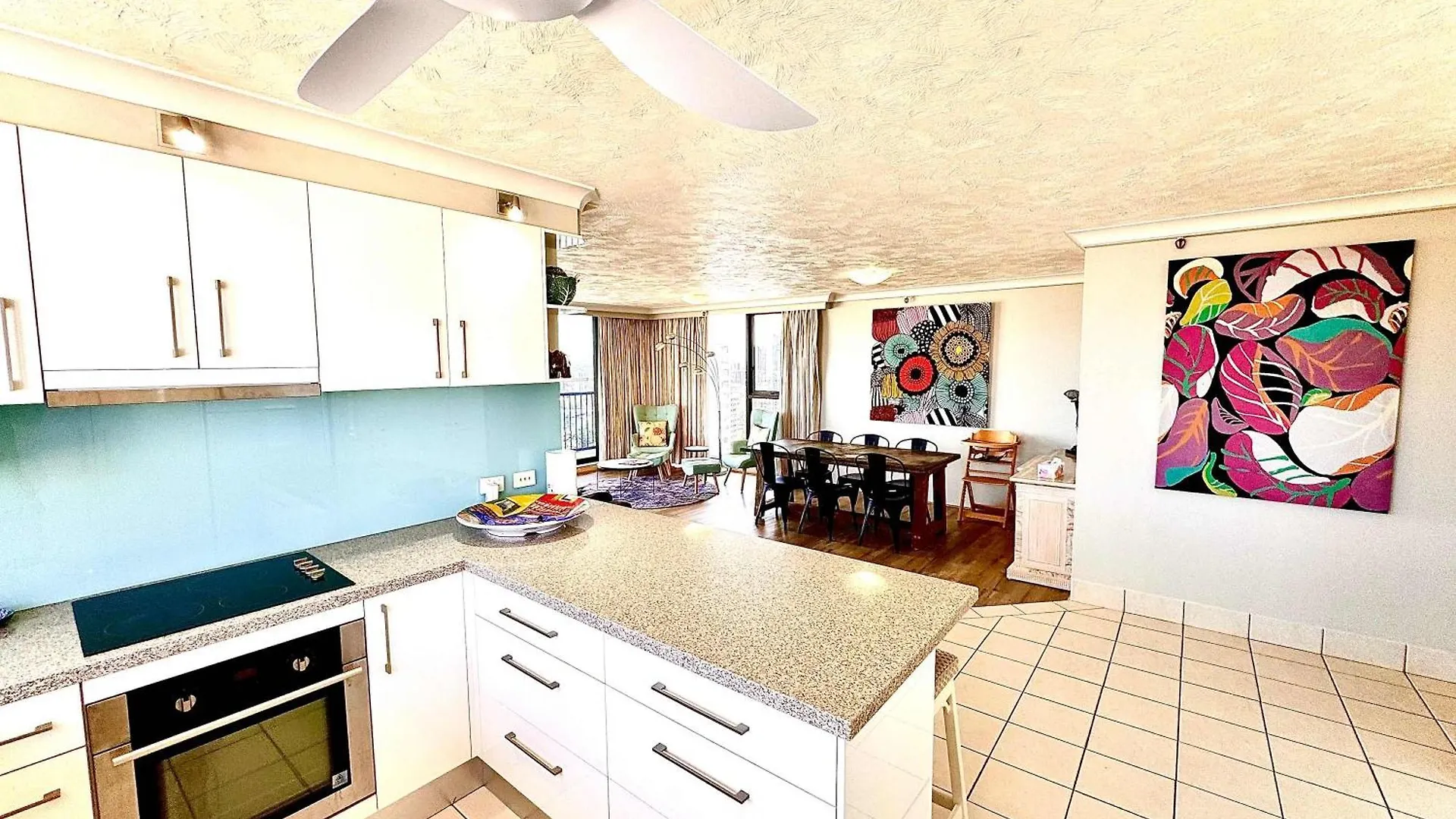 2 Bdrm In 'aquarius' Surfers Broadbeach Apartment