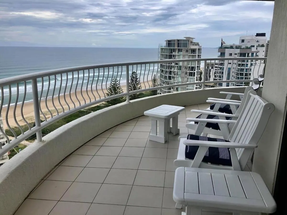 Apartment Breathtaking Ocean View 3-bedroom With Parking