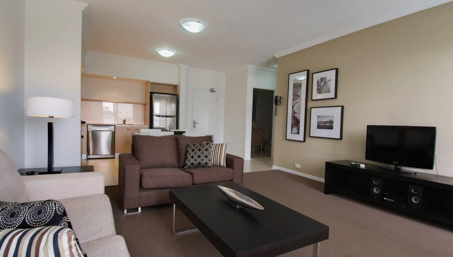 Aparthotel Chancellor Executive 4*