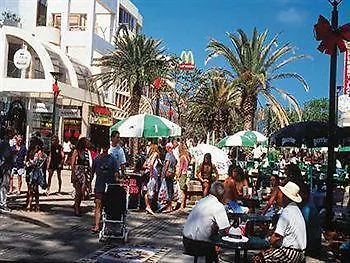 Alexander 3* Gold Coast