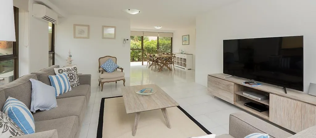 Norfolk Luxury Beachfront Aparthotel Gold Coast