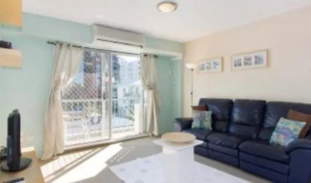 Apartment Raffles Royale