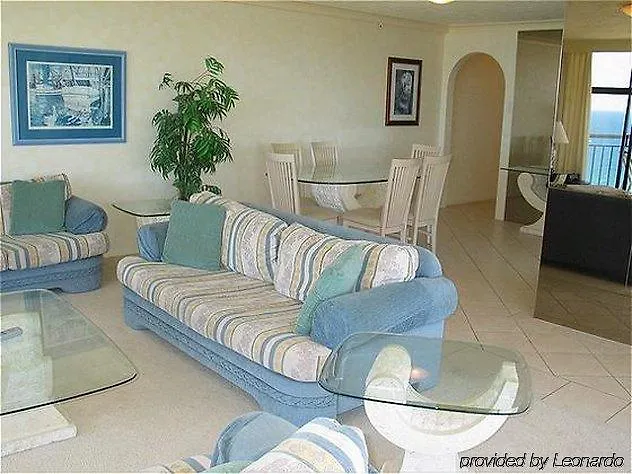 Hi Surf Beachfront Aparthotel