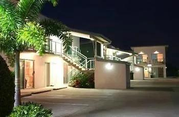 Broadwater Hotel 3*