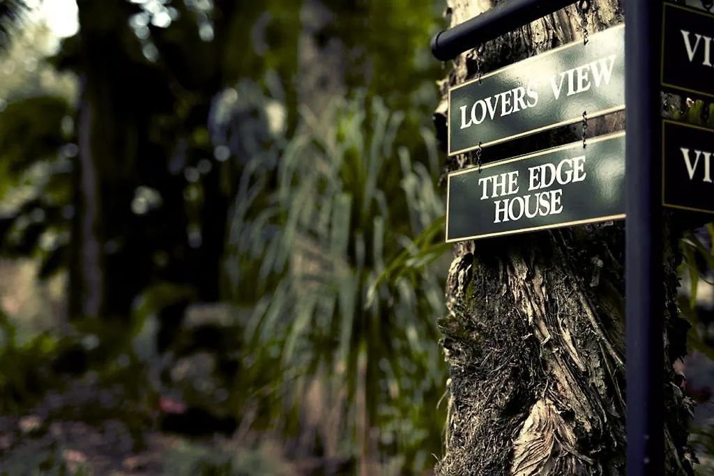 Escarpment Retreat & Day For Couples Mount Tamborine