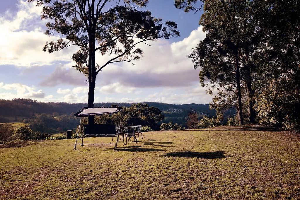 Escarpment Retreat & Day For Couples Bed & Breakfast 5*