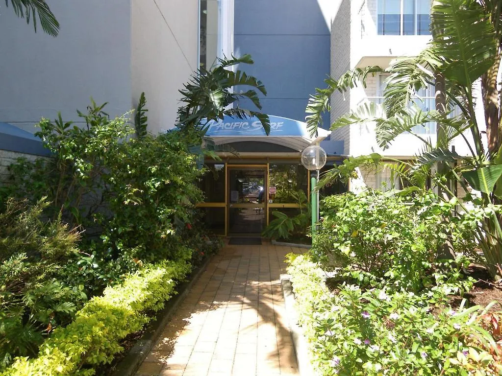 Pacific Surf Absolute Beachfront Aparthotel 3*