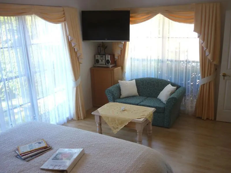 Bed & Breakfast Della Rosa 4*