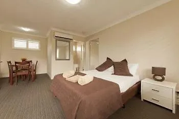 Motel Tropicana 3*