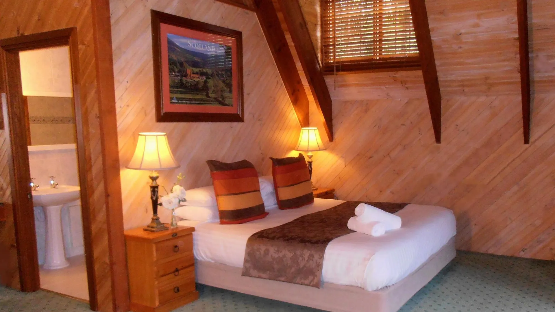 Mt Tamborine Stonehaven Manor Gold Coast